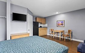 Suburban Studios Stuart Near Federal Hwy 1